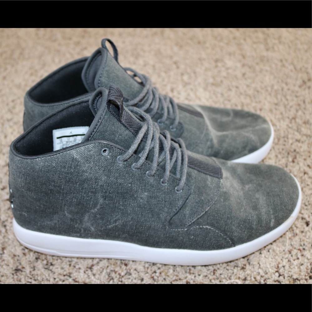 Jordan High-Top Tennis Shoes